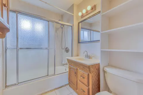 Bath - 1212 Palm Ave, Seaside, CA 93955 photo 1 of 1