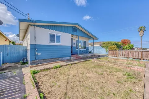 Exterior - 1212 Palm Ave, Seaside, CA 93955 photo 1 of 9