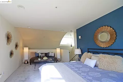 Bedroom - 2709 10th St C, Berkeley, CA 94710 photo 5 of 6