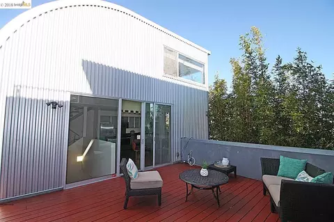 Exterior - 2709 10th St C, Berkeley, CA 94710 photo 3 of 4
