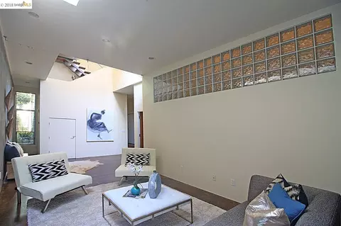 Living - 2709 10th St C, Berkeley, CA 94710 photo 2 of 2