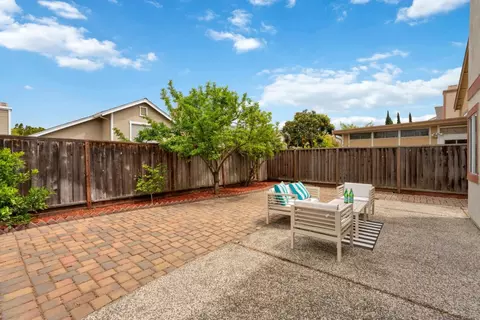 Exterior - 34520 Willbridge Ter, Fremont, CA 94555 photo 5 of 7