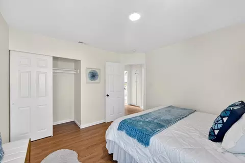 Bedroom - 23160 Ida Ln, Hayward, CA 94541 photo 3 of 8