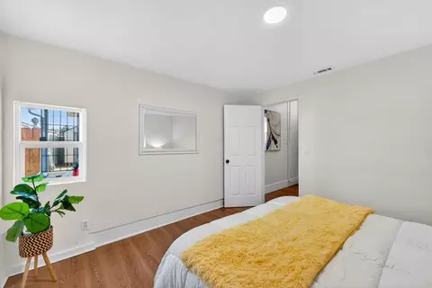 Bedroom - 23160 Ida Ln, Hayward, CA 94541 photo 6 of 8