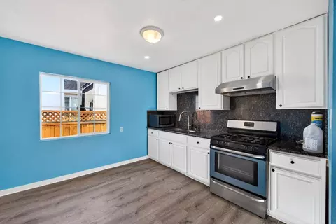 Kitchen - 23160 Ida Ln, Hayward, CA 94541 photo 2 of 4