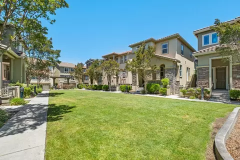 Exterior - 993 Luz Del Sol Loop, Milpitas, CA 95035 photo 4 of 12