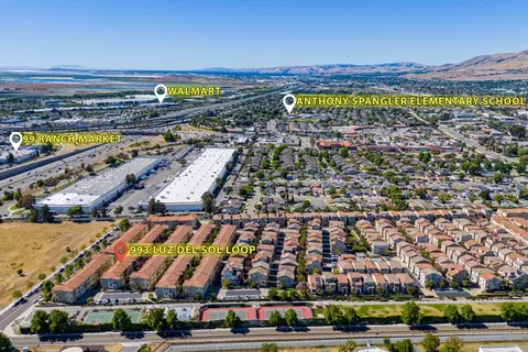 View/Area - 993 Luz Del Sol Loop, Milpitas, CA 95035 photo 4 of 8