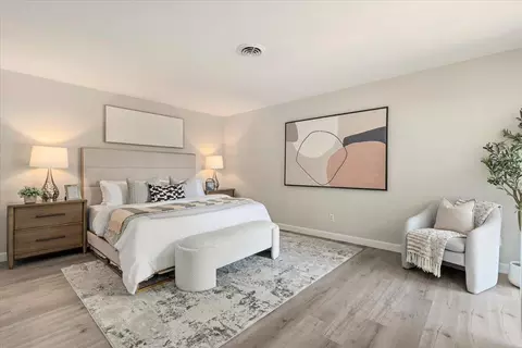 Bedroom - 20805 Greenleaf Dr, Cupertino, CA 95014 photo 3 of 5