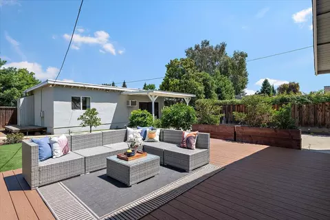 Exterior - 20805 Greenleaf Dr, Cupertino, CA 95014 photo 5 of 12