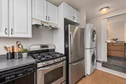 Kitchen - 20805 Greenleaf Dr, Cupertino, CA 95014 photo 5 of 5