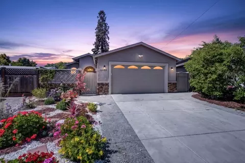 10659 Minette Dr, Cupertino, CA 95014