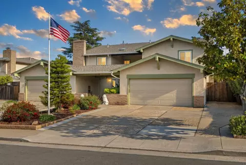 10308 Alpine Dr, Cupertino, CA 95014