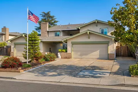 10308 Alpine Dr, Cupertino, CA 95014