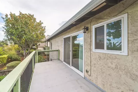 Exterior - 10308 Alpine Dr, Cupertino, CA 95014 photo 3 of 7