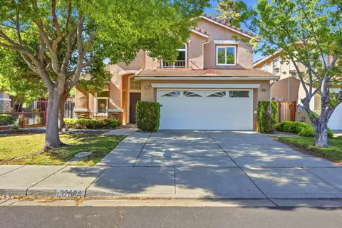 32684 Mirabella Dr, Union City, CA 94587