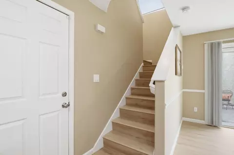 Entry Way - 23 Willet Ct, Pittsburg, CA 94565 photo 2 of 2