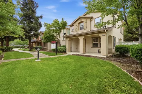 Exterior - 23 Willet Ct, Pittsburg, CA 94565 photo 5 of 6