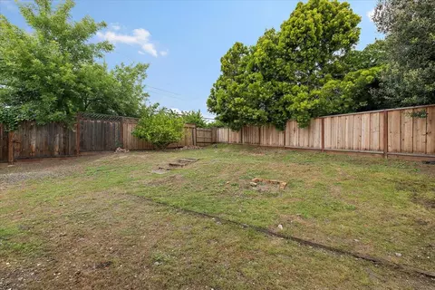 Exterior - 2247 Dayle Ct, Fremont, CA 94539 photo 8 of 8