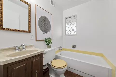 Bath - 2247 Dayle Ct, Fremont, CA 94539 photo 3 of 3