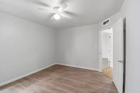Bedroom - 8715 E St, Oakland, CA 94621 photo 10 of 11