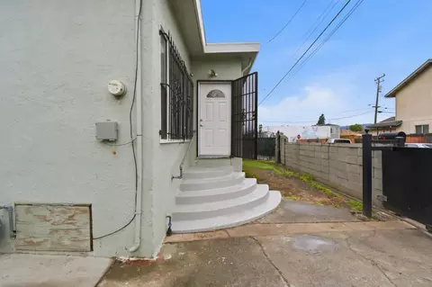Other - 8715 E St, Oakland, CA 94621 photo 3 of 4