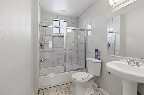 Bath - 8715 E St, Oakland, CA 94621 photo 1 of 3