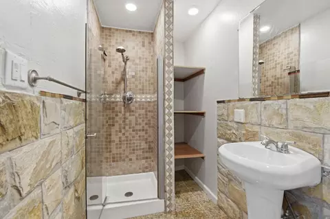 Bath - 8715 E St, Oakland, CA 94621 photo 2 of 3