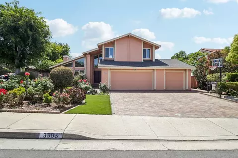 3393 Belgrove Cir, San Jose, CA 95148