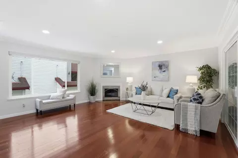 702 Winstead Ct, Sunnyvale, CA 94087 photo 8