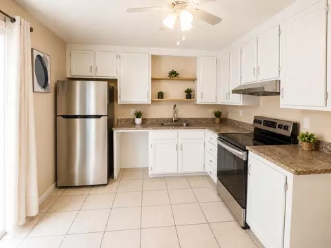 Kitchen - 7759 Murray Ave, Gilroy, CA 95020 photo 1 of 1