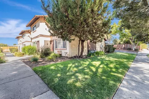 Exterior - 7759 Murray Ave, Gilroy, CA 95020 photo 3 of 10