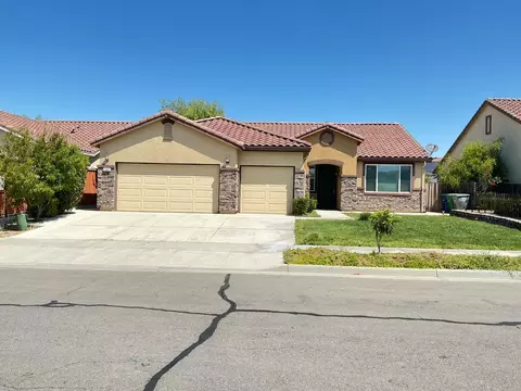 1444 San Pedro St, Los Banos, CA 93635