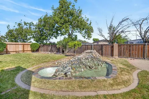 Exterior - 29146 Santa Cruz Dr, Gustine, CA 95322 photo 11 of 14