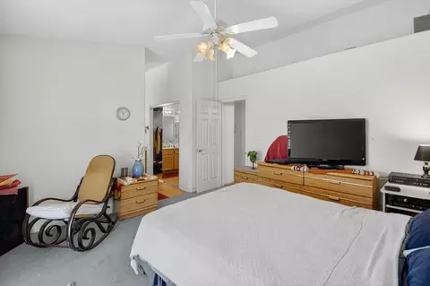 Bedroom - 29146 Santa Cruz Dr, Gustine, CA 95322 photo 3 of 9