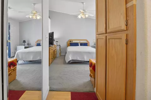 Bedroom - 29146 Santa Cruz Dr, Gustine, CA 95322 photo 6 of 9