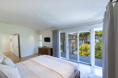 Bedroom - 26314 Ocean View Ave, Carmel, CA 93923 photo 1 of 6