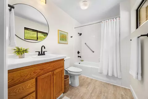 Bath - 1560 Tindall Ranch Rd, Corralitos, CA 95076 photo 1 of 2