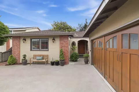 210 Duck Ct, Foster City, CA 94404