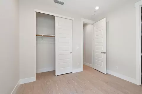 Bedroom - 4616 Ian Ln, Tracy, CA 95377 photo 6 of 6