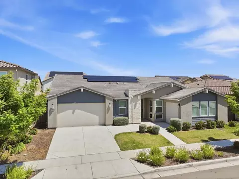 Exterior - 4616 Ian Ln, Tracy, CA 95377 photo 6 of 7