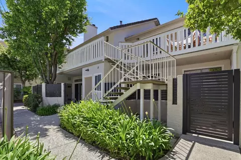 2968 Moorpark Ave 17, San Jose, CA 95128