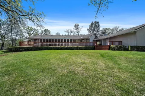 Other - 19862 Paso Robles Ave, Redding, CA 96003 photo 4 of 9
