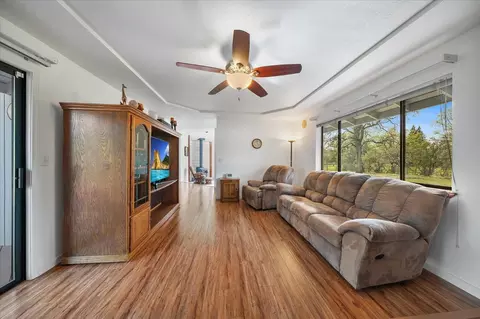 Living - 19862 Paso Robles Ave, Redding, CA 96003 photo 5 of 6