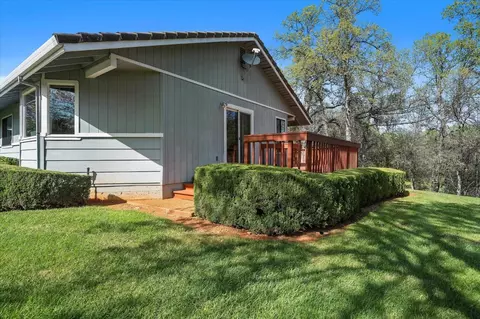Other - 19862 Paso Robles Ave, Redding, CA 96003 photo 5 of 9