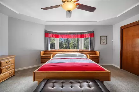 Bedroom - 19862 Paso Robles Ave, Redding, CA 96003 photo 1 of 7