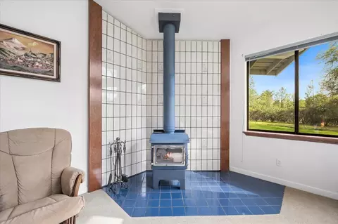 Living - 19862 Paso Robles Ave, Redding, CA 96003 photo 1 of 6