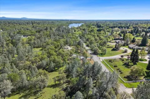 View/Area - 19862 Paso Robles Ave, Redding, CA 96003 photo 5 of 5