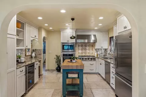 Kitchen - 0 SW Santa Rita 4 Sw Of Ocean St, Carmel, CA 93923 photo 1 of 3