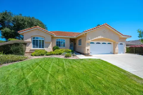 1112 Oakmont Pl, Nipomo, CA 93444