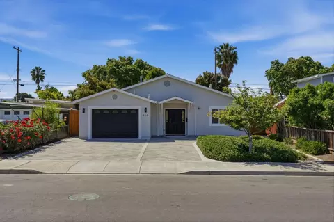 660 Hamilton Ln, Santa Clara, CA 95051